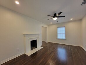 1160 Mayland Cir SW in Atlanta, GA - Building Photo - Building Photo