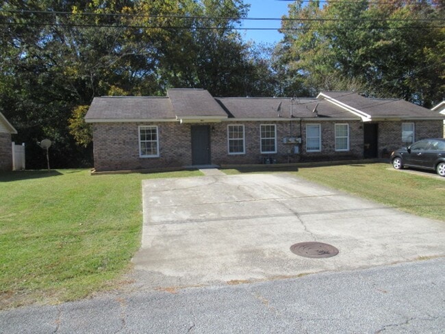 property at 135 Carroll Cir