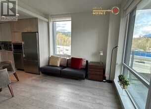 680-680 Seylynn Cres in North Vancouver, BC - Building Photo - Building Photo