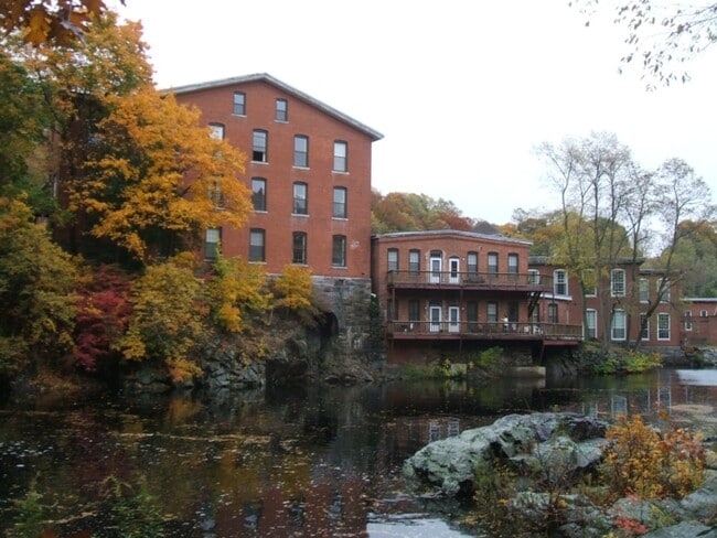 The Mill at Indian Leap in Norwich, CT - Building Photo - Building Photo