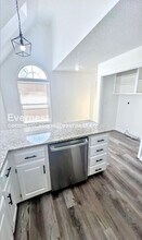 9808 Harris Ave in Kansas City, MO - Building Photo - Building Photo
