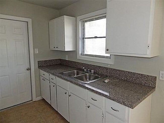 5719 Ricky St in Houston, TX - Building Photo - Building Photo