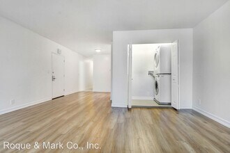 1049 21st St in Santa Monica, CA - Building Photo - Building Photo