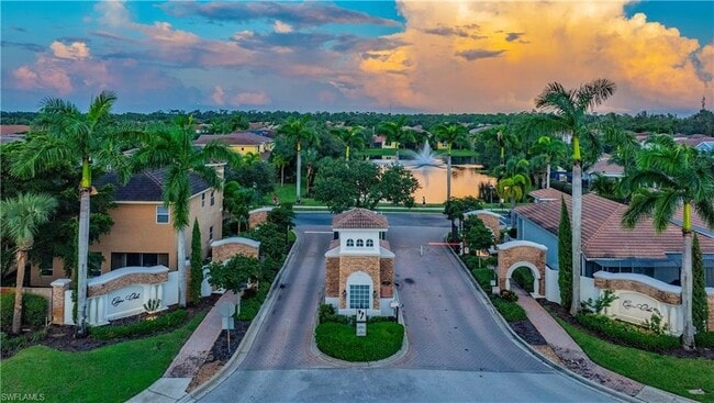 10132 N Golden Elm Dr in Estero, FL - Building Photo - Building Photo