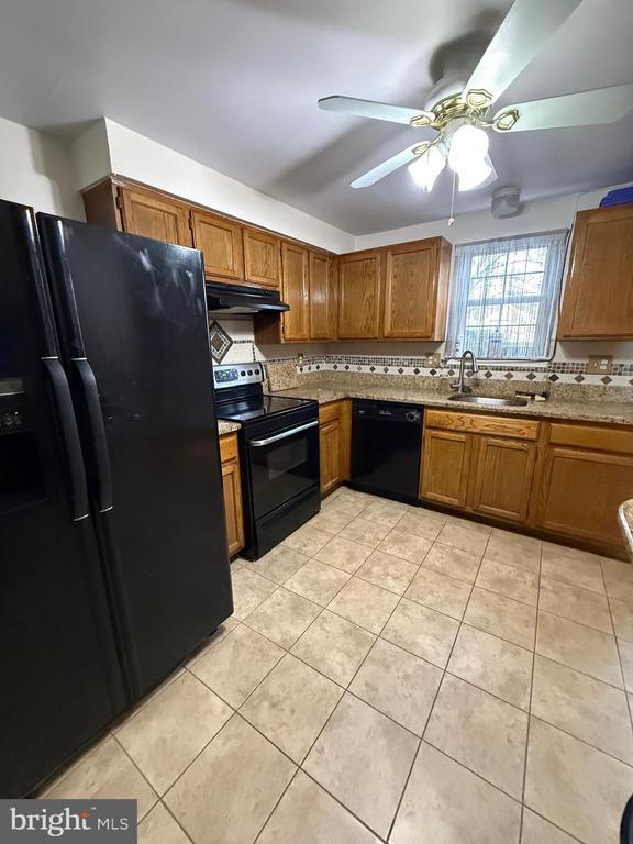 6 Southall Ct in Sterling, VA - Building Photo - Building Photo