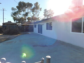 21306 Bancroft Ct in California City, CA - Building Photo - Building Photo