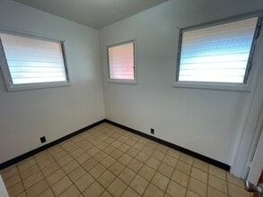 3944 Maunaloa Ave in Honolulu, HI - Building Photo - Building Photo