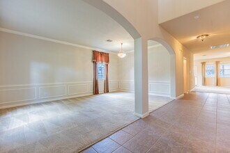 100 Ling Ln in Cibolo, TX - Building Photo - Building Photo
