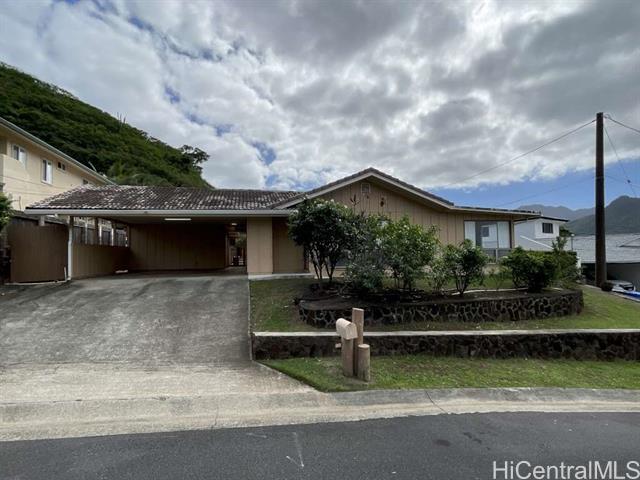 970 Kalawai Pl in Kailua, HI - Building Photo - Building Photo