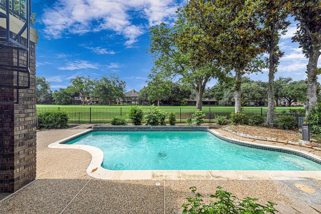 1627 Rambling Stone Dr in Richmond, TX - Building Photo