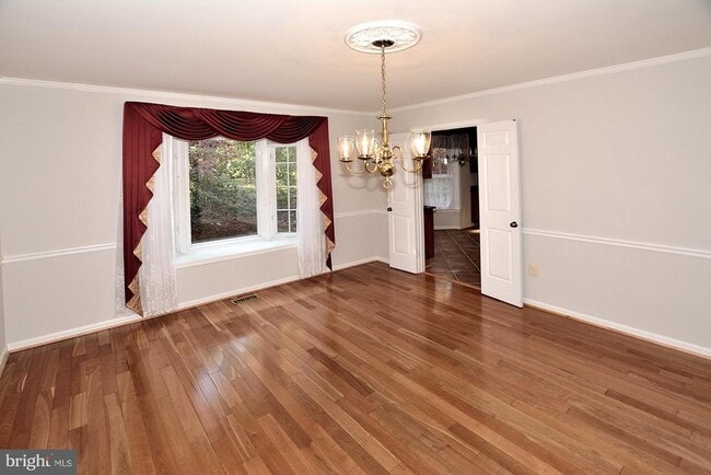 11093 Robert Carter Rd in Fairfax Station, VA - Building Photo - Building Photo