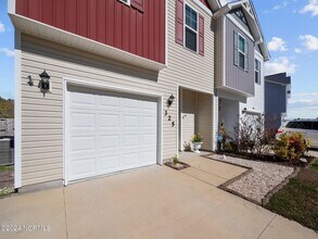 325 Frisco Wy in Holly Ridge, NC - Building Photo - Building Photo