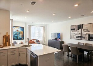 45 Harvest Wy in Little Falls, NJ - Building Photo - Building Photo