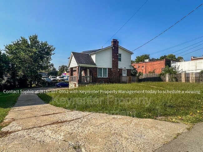 3713 Wood Ave in Kansas City, KS - Building Photo - Building Photo
