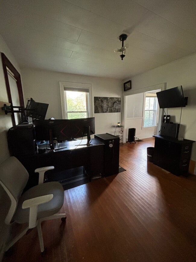 23 Elm St in Milo, ME - Building Photo - Building Photo