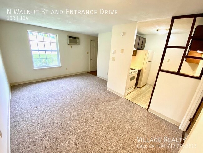 322 N Walnut St in Dallastown, PA - Building Photo - Building Photo