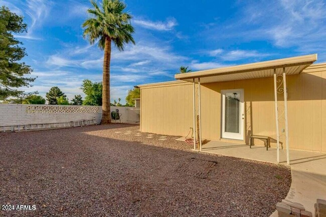 400 Paladin Cir in Litchfield Park, AZ - Building Photo - Building Photo