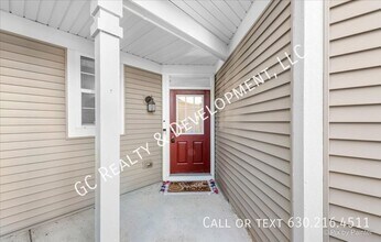 2864 Rutland Cir in Naperville, IL - Building Photo - Building Photo