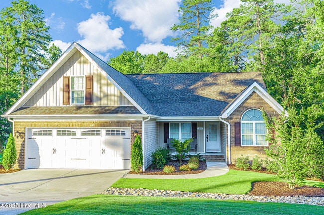 property at 25 Lake View Dr E