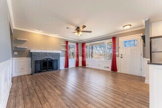 215 Indian Trail in Lake In The Hills, IL - Building Photo - Building Photo