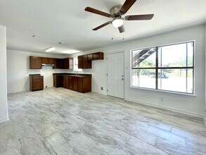 201 Masterson Rd in Laredo, TX - Building Photo - Building Photo