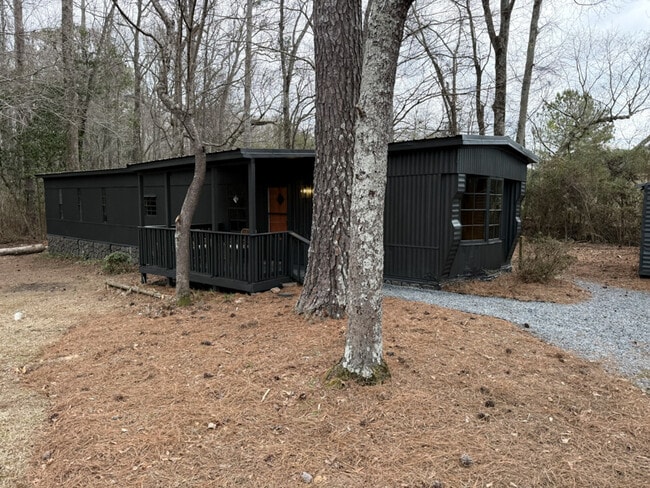 1331 Oak Grove Rd in Carrollton, GA - Building Photo - Building Photo