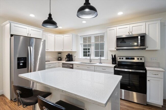 property at 2 Faith Ln