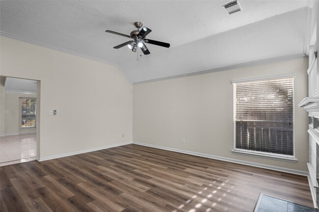 1907 Heather Cove Ct