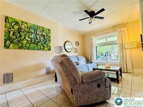 1523 W Chew St in Allentown, PA - Building Photo - Building Photo