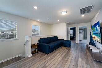 3769 Pacific Ln in Davenport, FL - Building Photo - Building Photo
