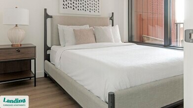 632 Howard Rd SE, Unit 330 in Washington, DC - Foto de edificio - Building Photo