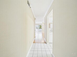 501 W 26th St in Austin, TX - Foto de edificio - Building Photo