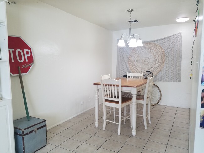 1416 E Elm St, Unit #1 Close to UofA in Tucson, AZ - Building Photo - Building Photo