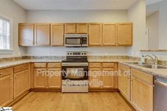334 Easterlin Way in Greenville, SC - Building Photo - Building Photo