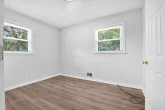 3201 Patricia Dr in Louisville, KY - Building Photo - Building Photo