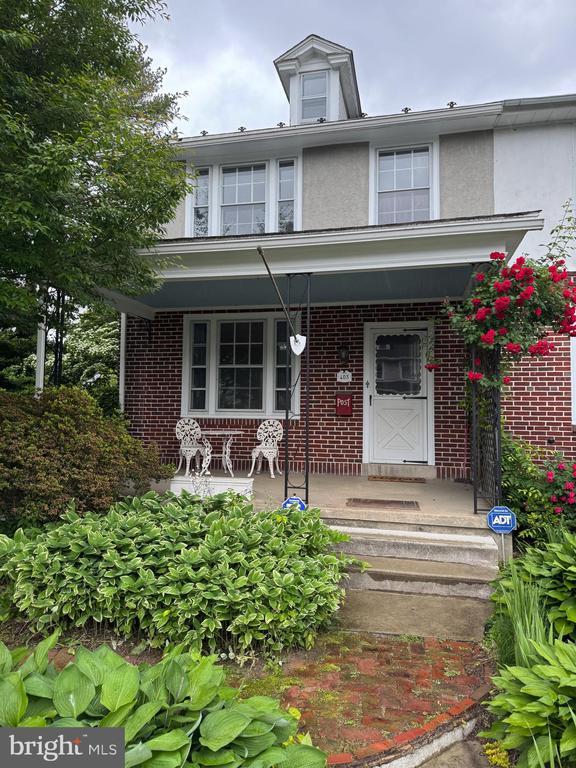property at 408 Ann St