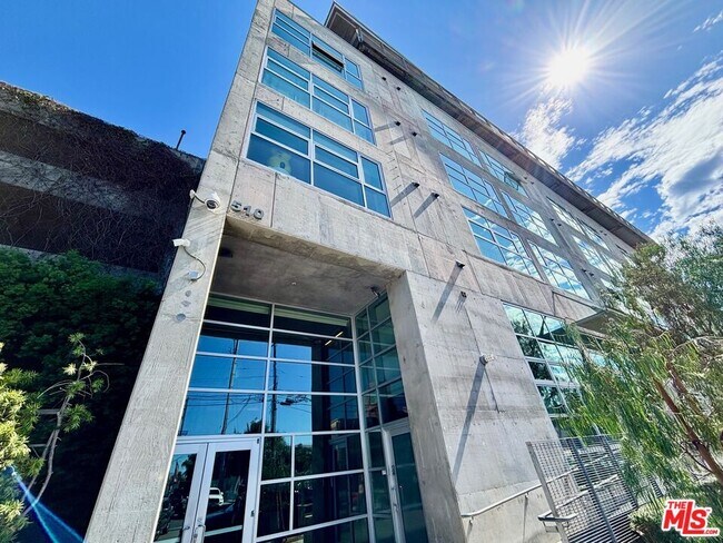 510 S Hewitt St in Los Angeles, CA - Building Photo - Building Photo