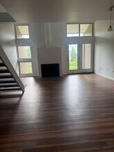 1051 Danby Rd, Unit A3 in Ithaca, NY - Foto de edificio - Building Photo