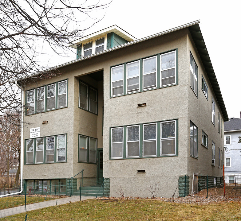 1817 Ashland Ave in St. Paul, MN - Building Photo