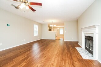 5220 Sunsail Dr in Nashville, TN - Building Photo - Building Photo