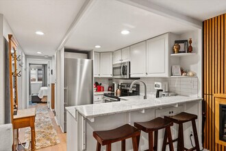 711 S Galena St in Aspen, CO - Building Photo - Building Photo