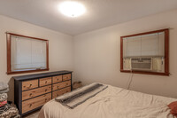 157 E Welcome Ave, Unit 1 in Mankato, MN - Building Photo - Building Photo