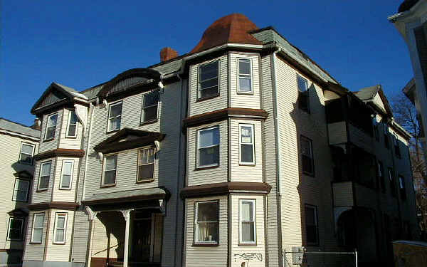 48-50 Green St in Jamaica Plain, MA - Building Photo