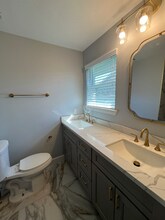 1823 Shadow Bend Dr in Houston, TX - Building Photo - Building Photo