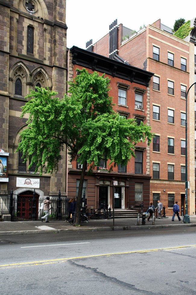 336-338 W 14th St in New York, NY - Foto de edificio - Building Photo