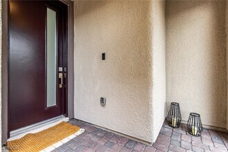 759 Rogue Wave St in Las Vegas, NV - Building Photo - Building Photo