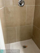1817 Cleveland St-Unit -B in Hollywood, FL - Building Photo - Building Photo