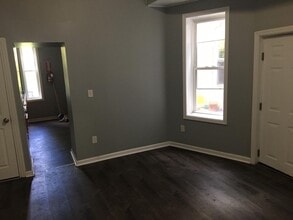 746 Centre St in Trenton, NJ - Building Photo - Building Photo