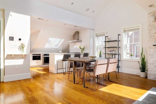 property at 462 Shawmut Ave