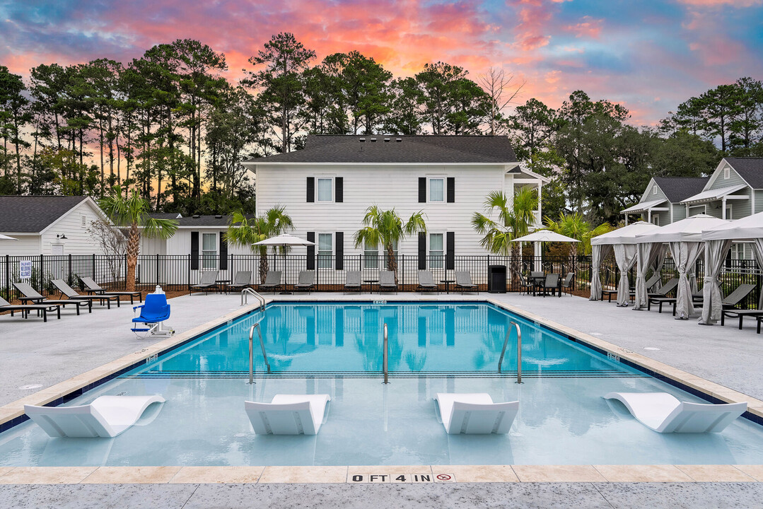 Saddlewood at Pepper Hall in Okatie, SC - Building Photo